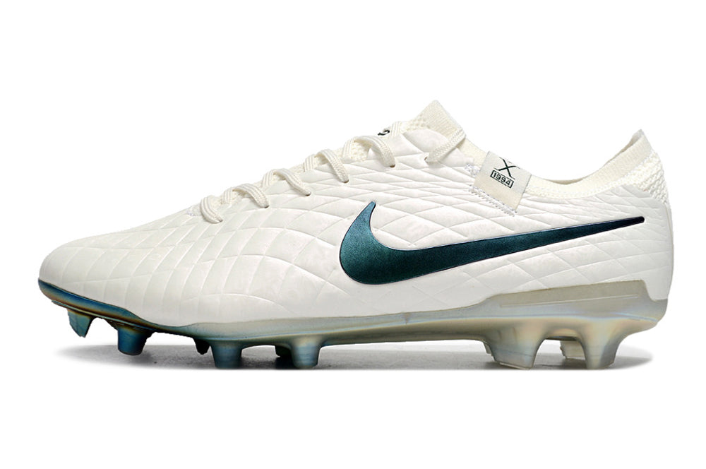 Nike Tiempo Legend