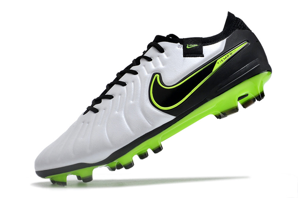 Nike Tiempo Legend